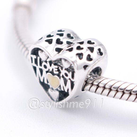 Authentic PANDORA Love for Mother Charm - 792067EN23 - Picture 2 of 11